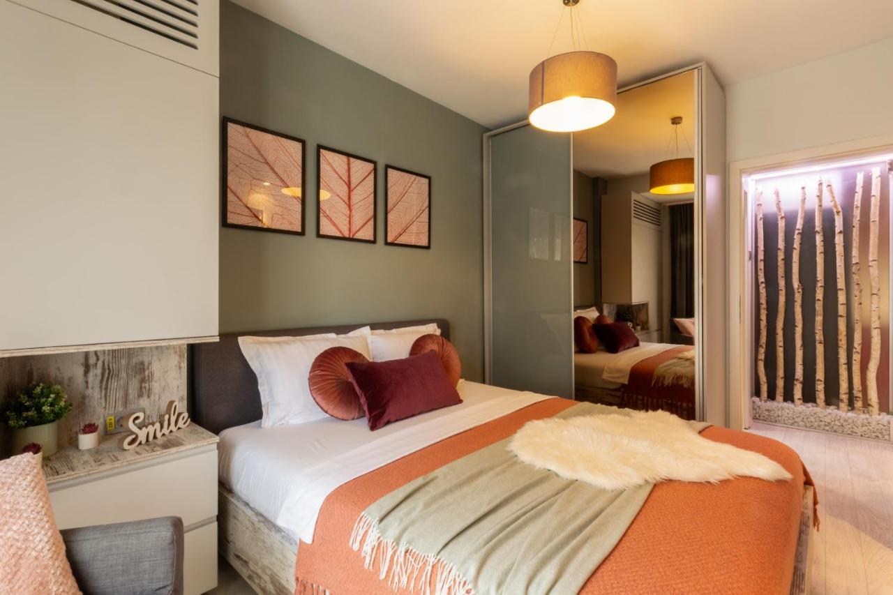 Modern 1Br Apt In The Old Town: The Perfect Choice 부쿠레슈티 외부 사진